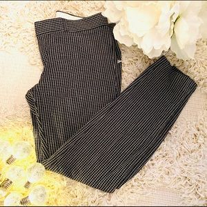 Black Pantsuit Banana Republic Petite Avery Straight-Fit size 4